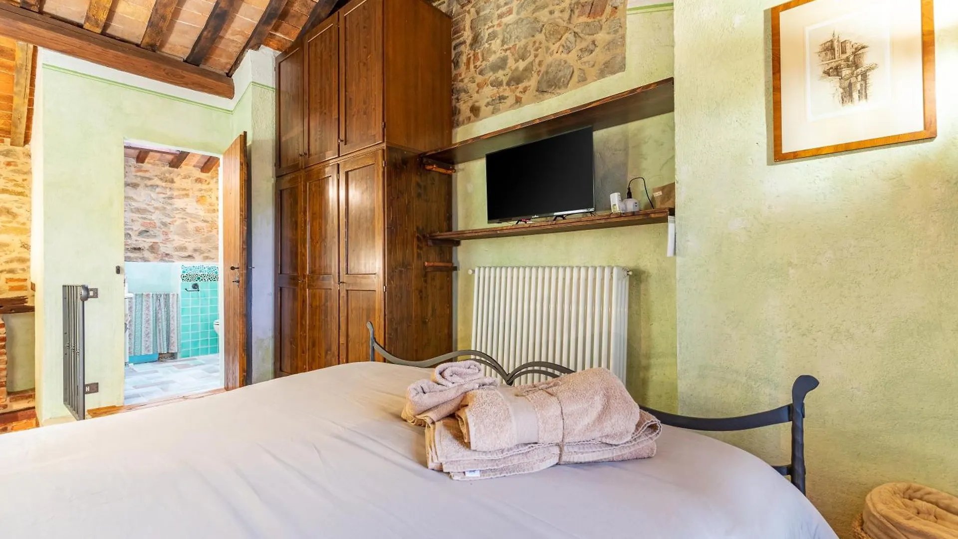 Villa Beb Pulcino Nero Scrofiano 0*,  Italia